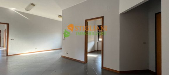 Офис 148м² в Кампобассо, Италия № 144441 16