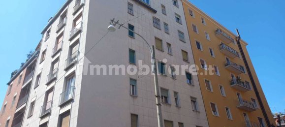 Garage in Bologna, Italy 14m², Nr. 9353 8