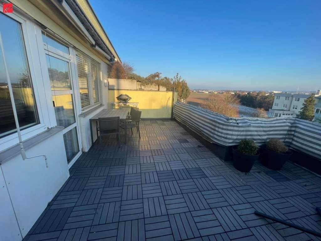 Дуплекс с 3 комнатами в Мархтренк, Австрия № 252037