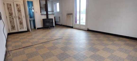 Casa de 9 divisões em Saint-Denis-de-l'Hotel, France N.º 234919 32