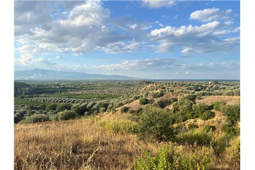 66200m² Land in Corigliano Rossano, Italy No. 289460
