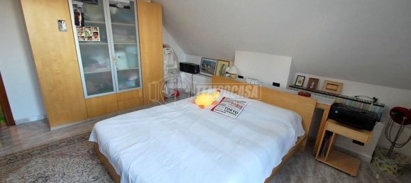 3 bedrooms Apartment in Muggiò, Italy No. 364315 5