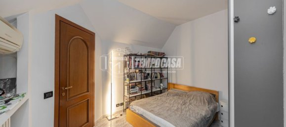 3 bedrooms Apartment in Muggiò, Italy No. 364315 12