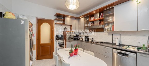 3 bedrooms Apartment in Muggiò, Italy No. 364315 17