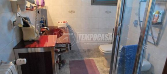 3 bedrooms Apartment in Muggiò, Italy No. 364315 7