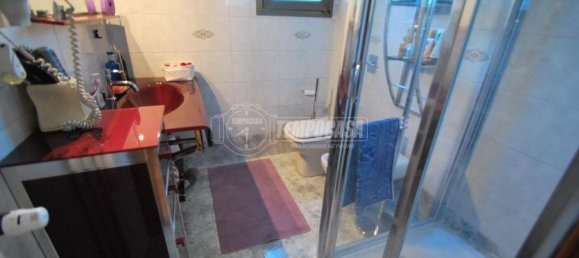 3 bedrooms Apartment in Muggiò, Italy No. 364315 6