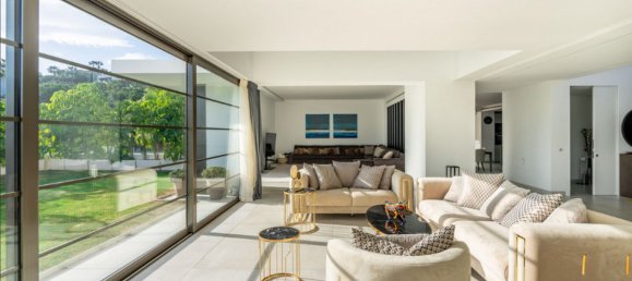 Villa de 4 dormitorios en Málaga, Spain No. 20774 4