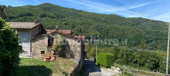 4 rooms House in San Marcello Piteglio, Italy No. 259453 2