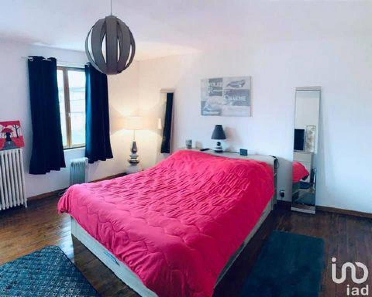 Casa T4 em Divion, France N.º 30298