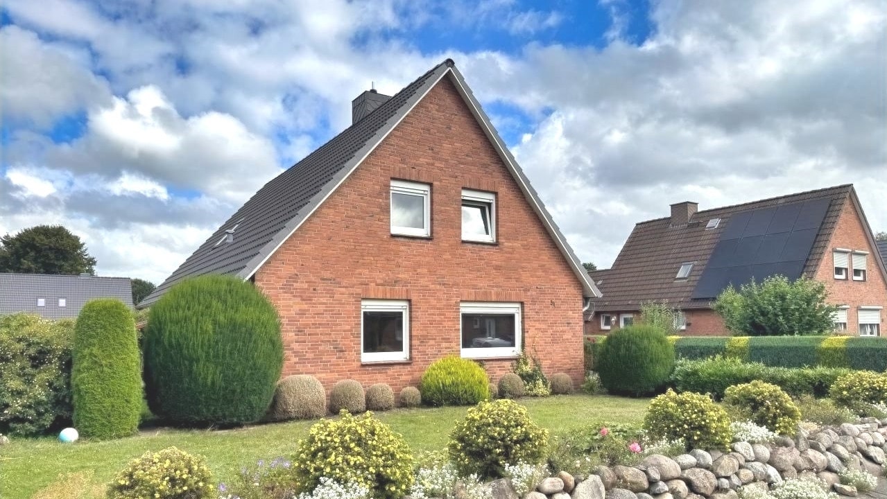 4 bedrooms House in Neumunster, Germany No. 369735