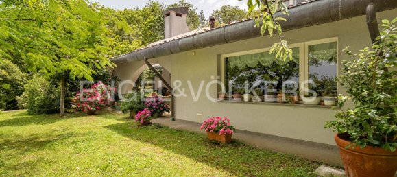 5 bedrooms Villa in Città di Castello, Italy No. 127871 3