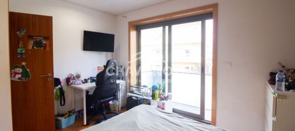 3 chambres Maison à Vila Nova de Gaia, Portugal No. 80015 2