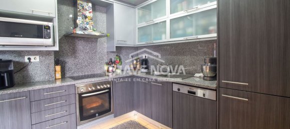 3 chambres Maison à Vila Nova de Gaia, Portugal No. 80015 18