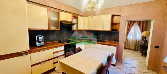 3 bedrooms House in Ravenna, Italy No. 286418 23