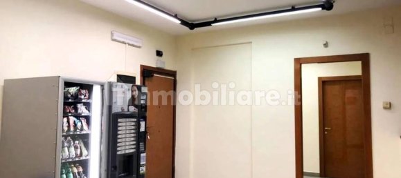 Bureau à Bari, Italy 265m² No. 357536 4