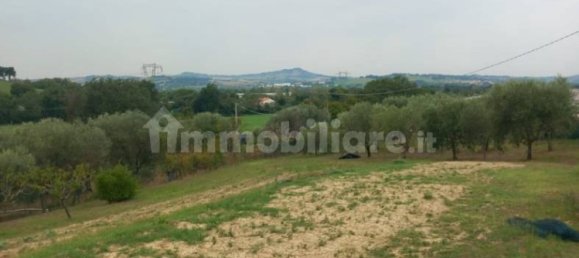 Terreno em Pesaro, Italy 2600 m² N.º 335225 2