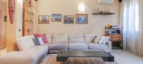 3 rooms Apartment in Milan, Italy No. 241868 4