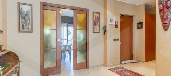 3 rooms Apartment in Milan, Italy No. 241868 12