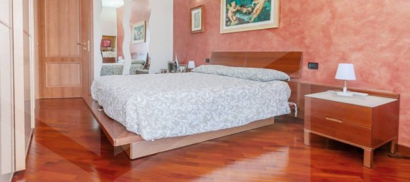 3 rooms Apartment in Milan, Italy No. 241868 26