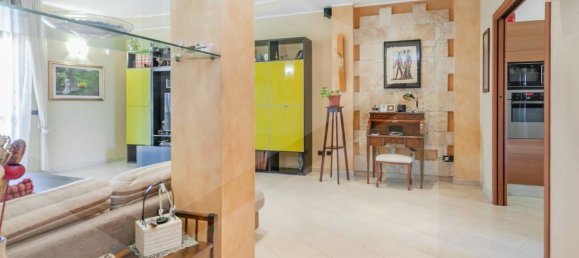 3 rooms Apartment in Milan, Italy No. 241868 13