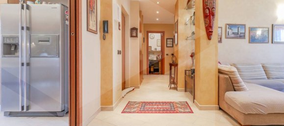 3 rooms Apartment in Milan, Italy No. 241868 9