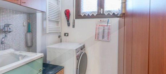 3 rooms Apartment in Milan, Italy No. 241868 19