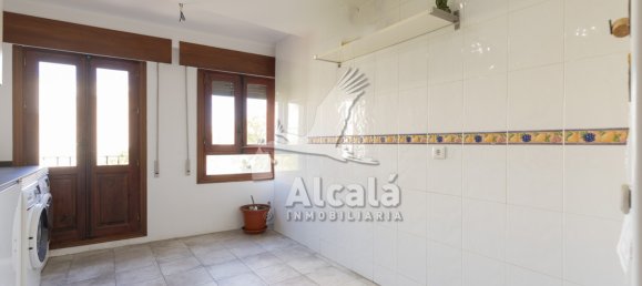 Dúplex de 4 dormitorios en Torrejón de Ardoz, Spain No. 167240 7