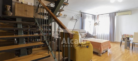 Dúplex de 4 dormitorios en Torrejón de Ardoz, Spain No. 167240 21