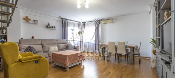 Dúplex de 4 dormitorios en Torrejón de Ardoz, Spain No. 167240 43