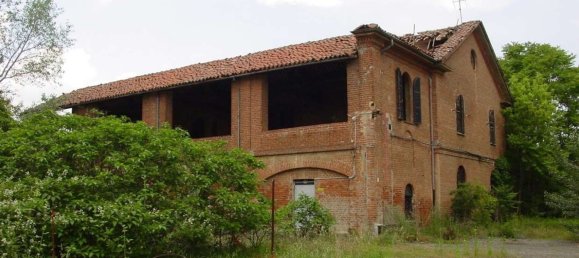 Lagerhaus in Alessandria, Italy 2055m², Nr. 209434 3