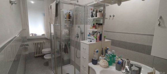 Apartamento de 4 habitaciónes en Livorno, Italy No. 297784 13