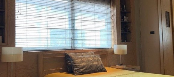 4 bedrooms Cafe / restaurant in Bangkok, Thailand No. 6803 11