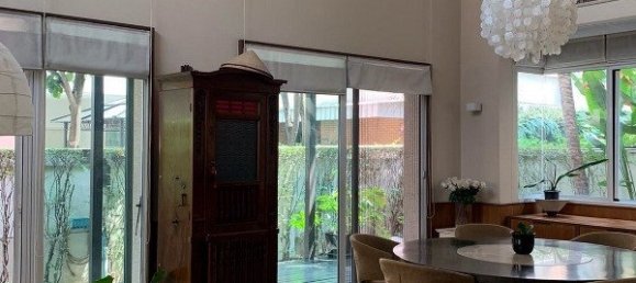 4 bedrooms Cafe / restaurant in Bangkok, Thailand No. 6803 18