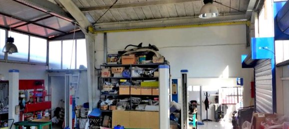 142m² Property in Vari, Greece No. 7980 5