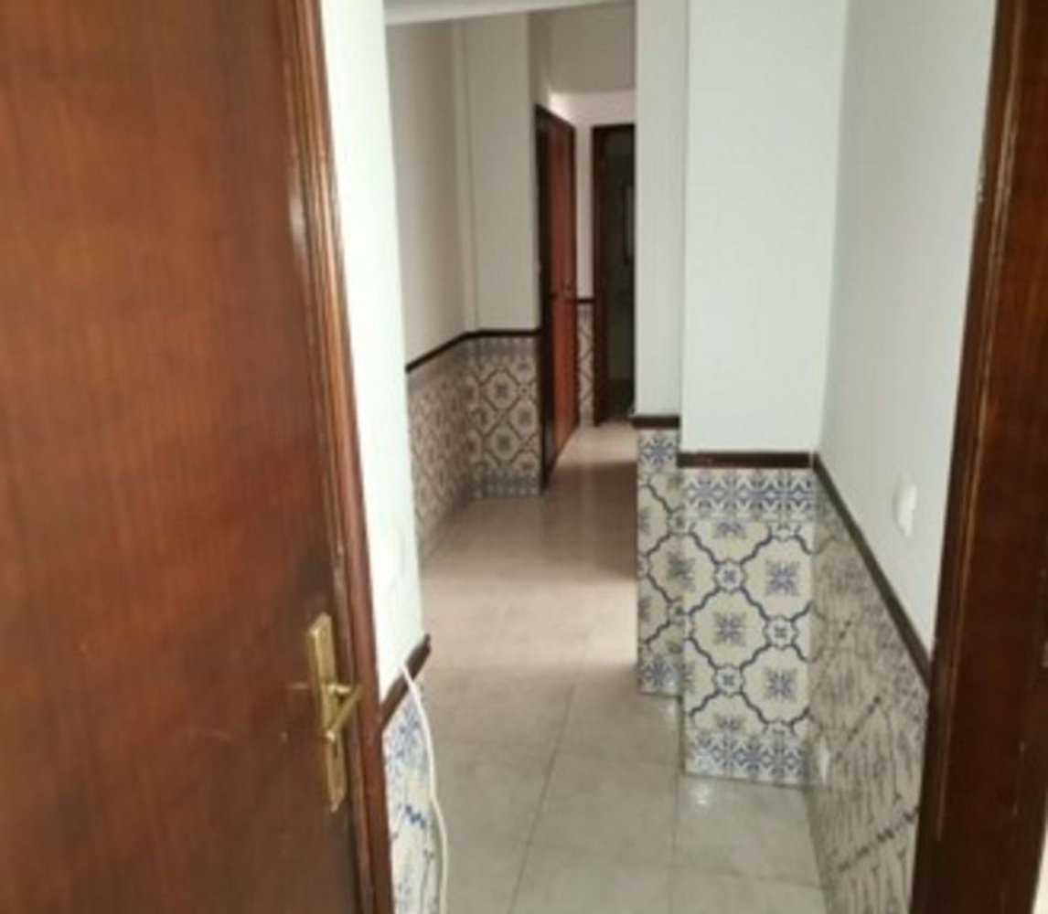 Apartamento de 3 dormitorios en Rio de Mouro, Portugal No. 213226