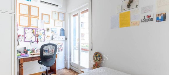 3 bedrooms Apartment in Rome, Italy No. 357125 14