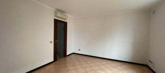 4 bedrooms Apartment in Carpaneto Piacentino, Italy No. 357356 28