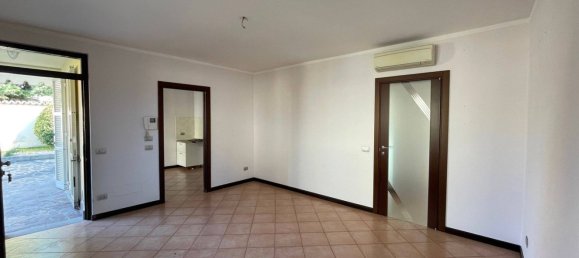 4 bedrooms Apartment in Carpaneto Piacentino, Italy No. 357356 3