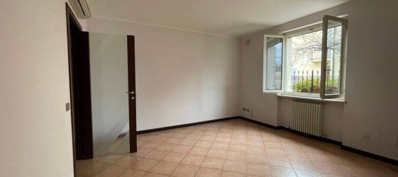 4 bedrooms Apartment in Carpaneto Piacentino, Italy No. 357356 4