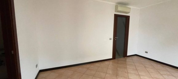 4 bedrooms Apartment in Carpaneto Piacentino, Italy No. 357356 30