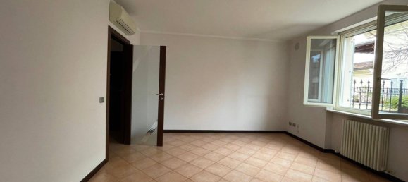 4 bedrooms Apartment in Carpaneto Piacentino, Italy No. 357356 26
