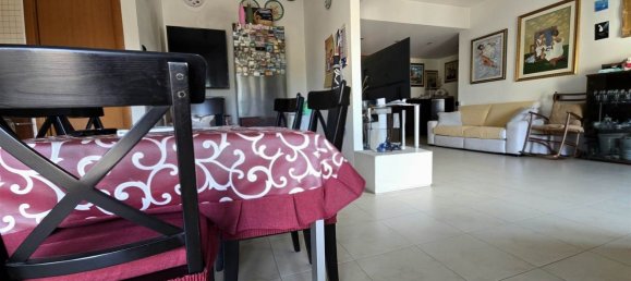 4 bedrooms Apartment in Salerno, Italy No. 348750 6