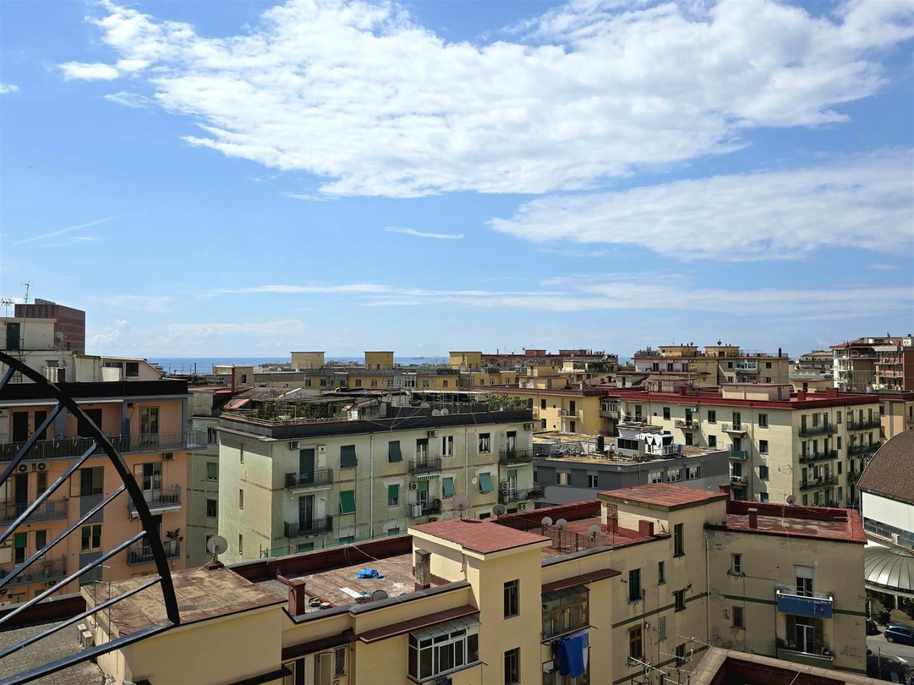 4 bedrooms Apartment in Salerno, Italy No. 348750