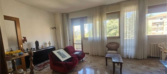 9 chambres Appartement à Pesaro, Italy No. 340444 2