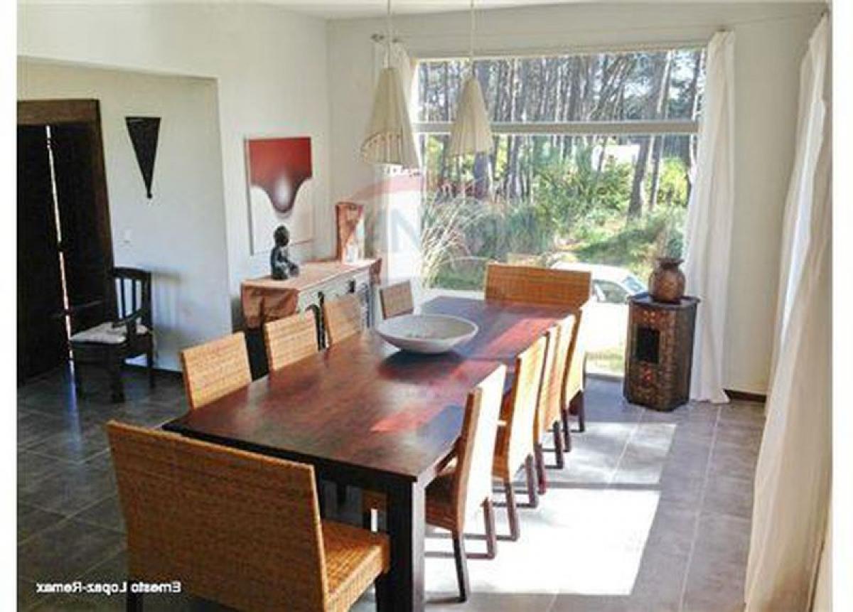 4 bedrooms House in Maldonado, Uruguay No. 2950