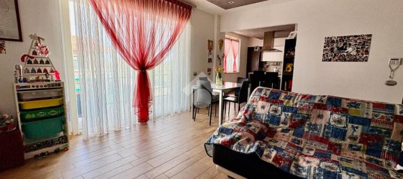 Apartamento de 2 dormitorios en Calcinate, Italy No. 381065 7