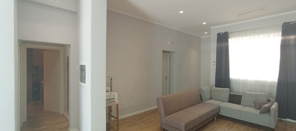 Villa T8 em Capraia e Limite, Italy N.º 372130 4