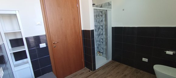 Villa T8 em Capraia e Limite, Italy N.º 372130 9