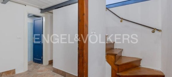 Дуплекс с 4 спальнями в Венеция, Италия № 331570 2