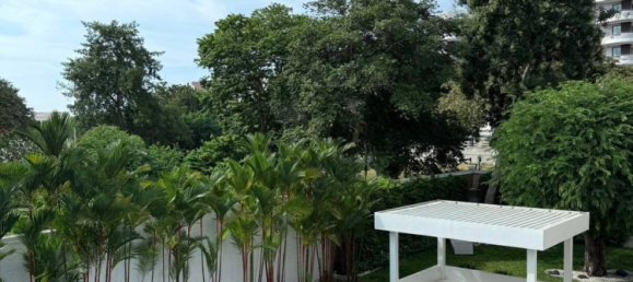 5 bedrooms Villa for sale in Pattaya, Chonburi, Eastern Thailand, Thailand № 60161 9